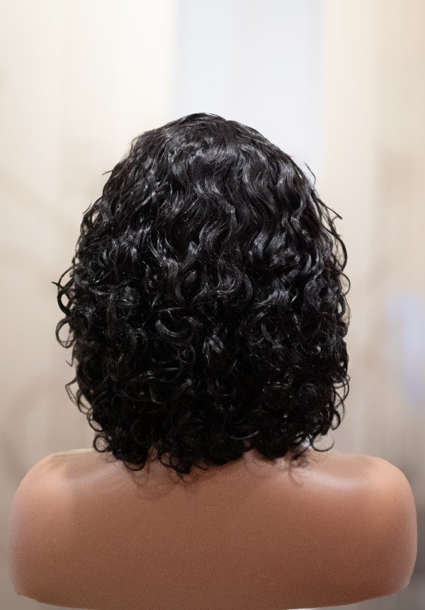 Curly Fringe Black_ (Back Pic)